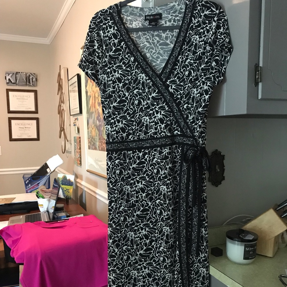 Faux wrap print dress